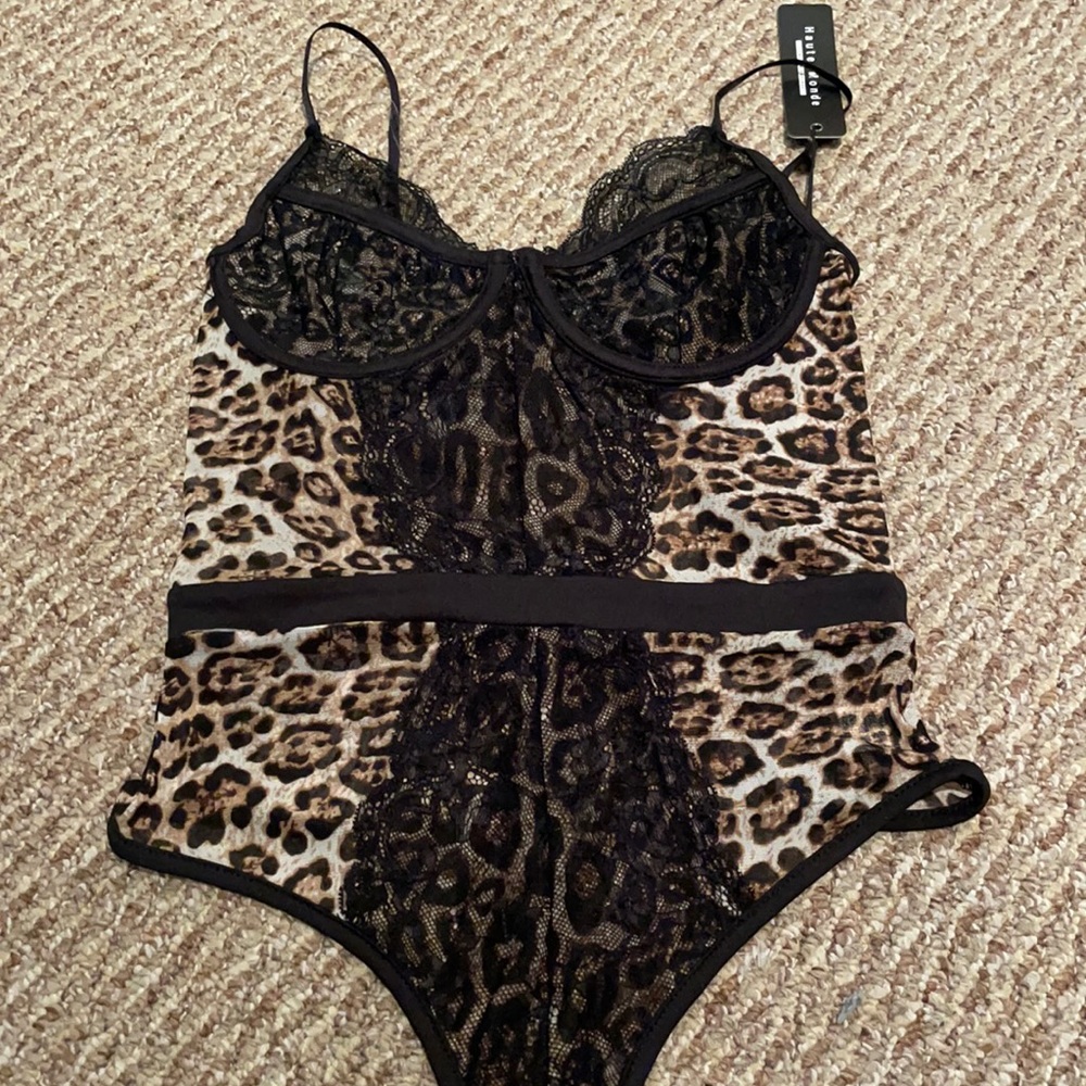 New with tags body suit